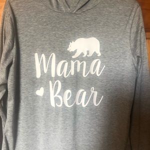 Mama bear hoodie size medium. Zy + Fushi